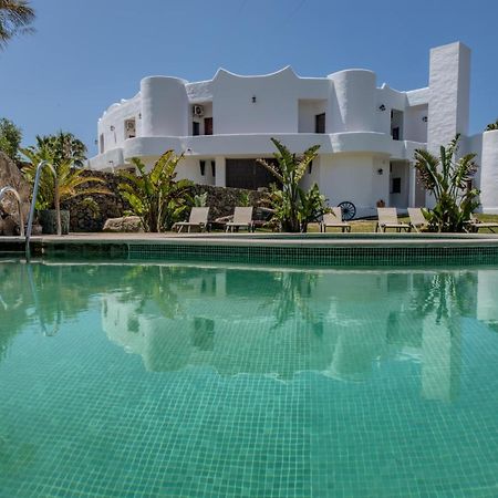 Apartamentos Turisticos Bahia De Trafalgar Zahora Exterior photo
